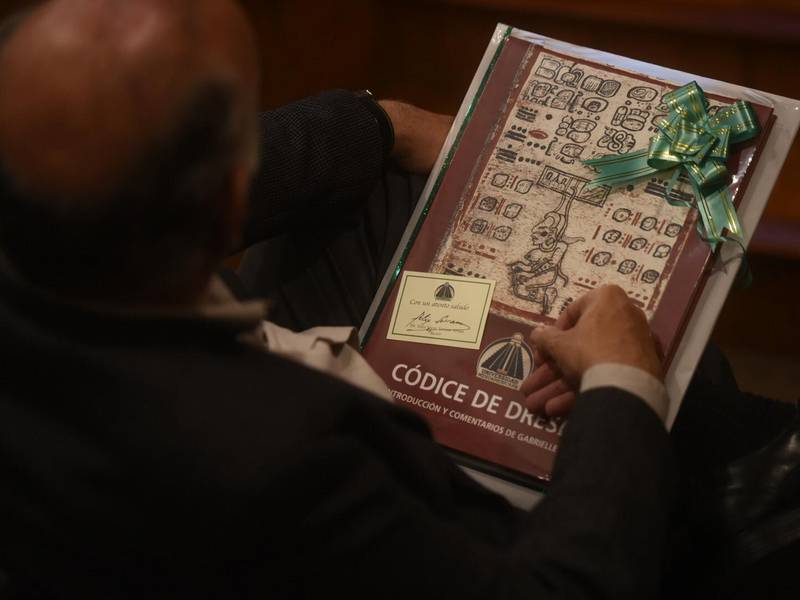 "Códice de Dresde": el libro con una mirada al estudio de los mayas