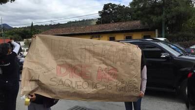 EN IMÁGENES. Manifestantes rechazan presencia de presidente Jimmy Morales en La Antigua