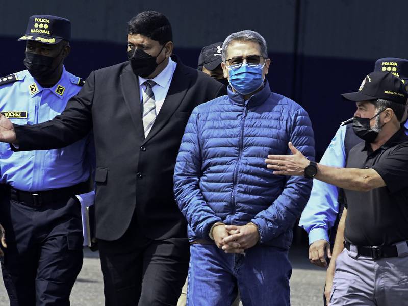 VIDEO: Expresidente Juan Orlando Hernández es extraditado a Estados Unidos