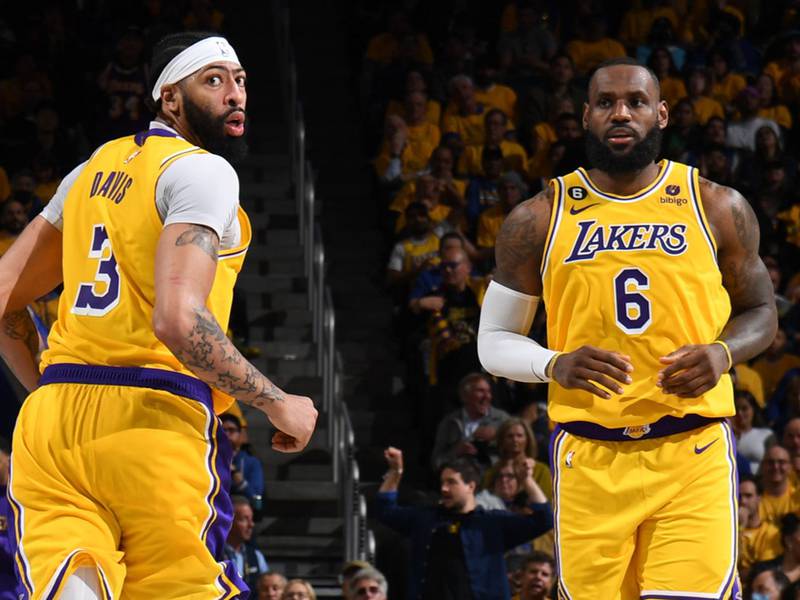 Lakers toman ventaja en la serie ante Golden State Warriors