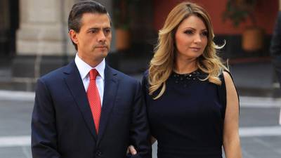 Revelan el nombre de las famosas que estaban en el “catálogo” que ofreció “Televisa” a Peña Nieto