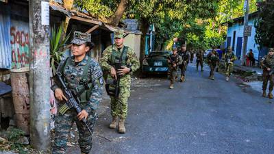 El Salvador prorroga régimen de excepción para enfrentar a pandillas