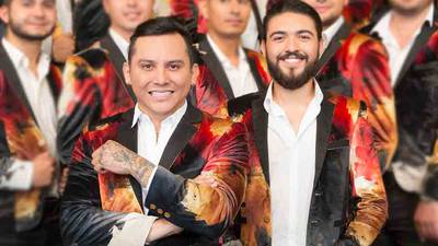 El cantante Alann Mora luce enamoradísimo de su novia guatemalteca