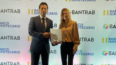 BANTRAB y Banco Hipotecario de El Salvador suscriben convenio para brindar más beneficios