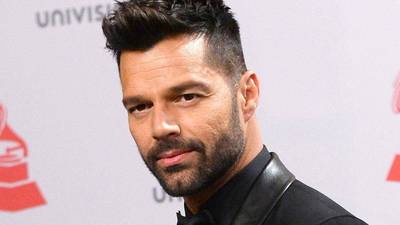 Ricky Martin mostrará su trasero por primera vez en televisión
