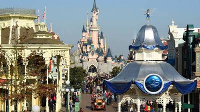 Disneyland París reabrirá en julio, tras cuatro meses cerrado por el COVID-19