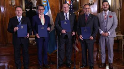 Estados Unidos se asocia con Guatemala para apoyar la seguridad de la aviación comercial