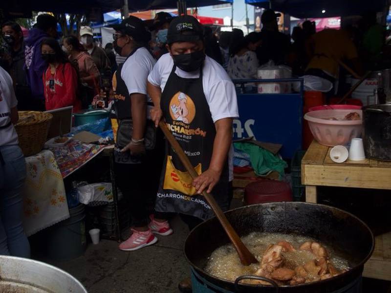 Inicia Feria del Chicharrón en Mixco; PMT mantiene dispositivo de tránsito