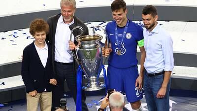 Roman Abramovich cede "la gestión y la administración" del Chelsea a la fundación caritativa del club