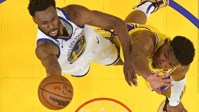 Los Warriors resisten y estiran la serie ante Los Ángeles Lakers