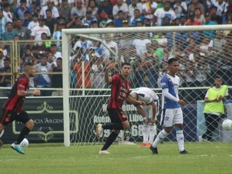 Coatepeque y San Pedro toman ventaja en las semifinales de la Primera División