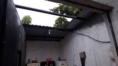 Lluvia y fuerte viento dañan viviendas en Suchitepéquez y Escuintla
