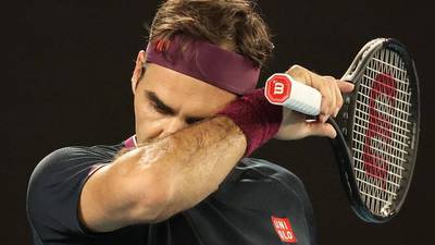Roger Federer estará fuera de las canchas hasta junio tras someterse a una operación