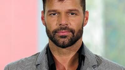 Ricky Martin estalla contra críticos de ‘Lightyear’ por beso lésbico