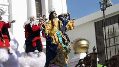 Procesión de la Virgen de la Asunción recorre Centro Histórico