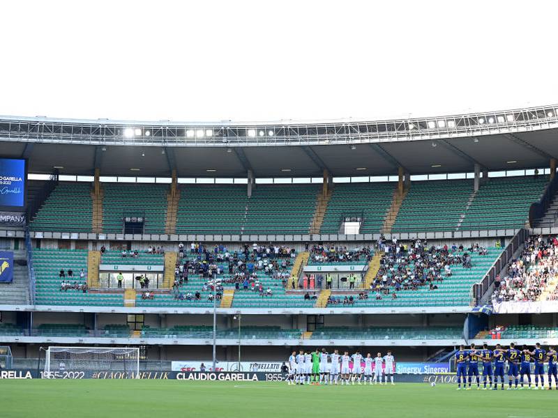 Liga italiana abre investigación contra aficionados del Hellas Verona por cánticos racistas