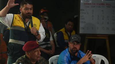 Alcalde de Villa Nueva: "Estamos en las 72 horas de búsqueda y rescate"