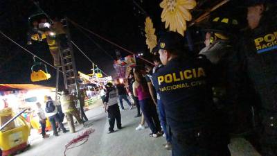 Juego mecánico se desploma en Jalapa