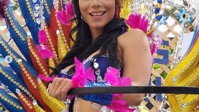 La sensual Laura Bariatti se hace presente en el Carnaval de Mazate