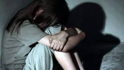 Condenan a 47 años de cárcel a violador que le causó aborto a su víctima
