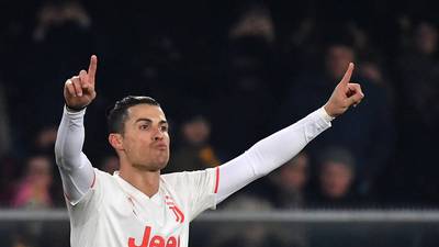Cristiano Ronaldo marca un gol histórico con la Juventus