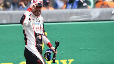 El piloto español Fernando Alonso volverá a competir en la Fórmula 1