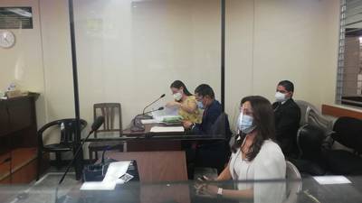 Patricia Marroquín acude a citación judicial, el MP la señala de fraude