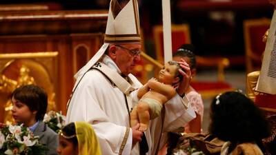 VIDEO. Papa Francisco celebra &#34;misa de Gallo&#34; en la Basílica de San Pedro