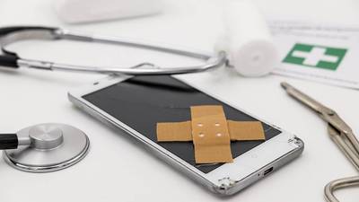 Guatemalteca crea app para consultas médicas desde un smartphone