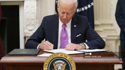Covid-19: Biden restablecerá prohibiciones de ingreso a Estados Unidos