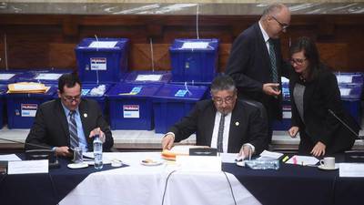 Postuladora continúa evaluación de impedimentos contra aspirantes a Fiscal General