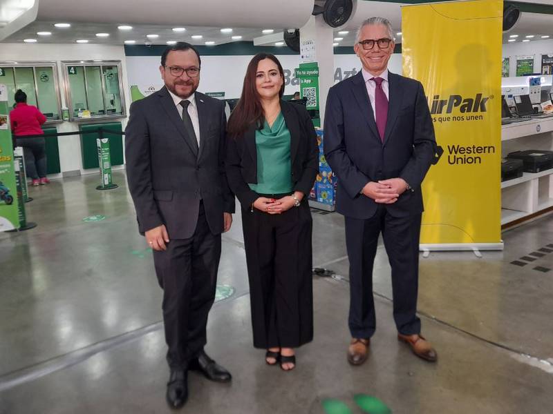 Banco Azteca y AirPak ofrecerán servicios de Western Union