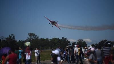 EN IMÁGENES. Guatemaltecos disfrutan de show aéreo por 98 aniversario de la FAG