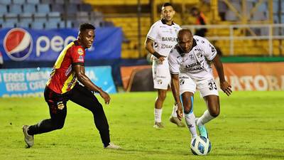 Deportivo Zacapa le pega un gran susto a Comunicaciones