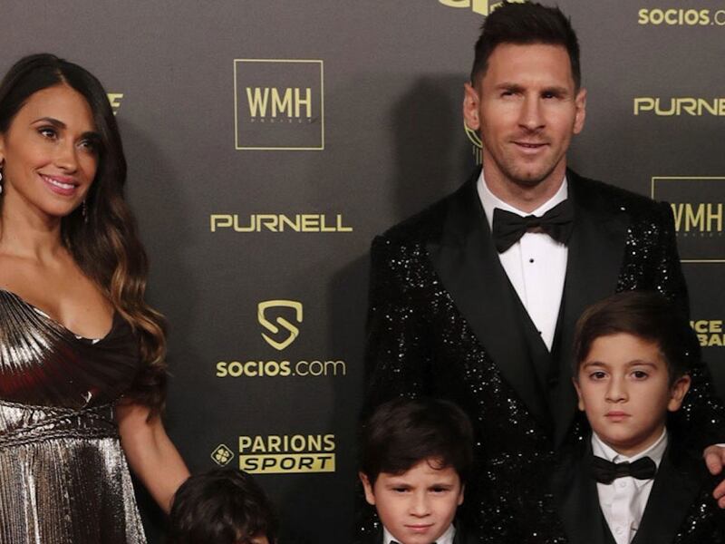 VIDEO. El look de Messi y Antonela en la entrega del Balón de Oro
