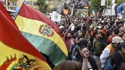 Grupos civiles llaman a paro general en Bolivia por resultados electorales