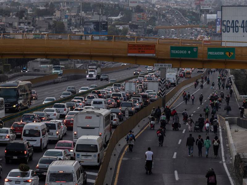VIDEO | Caravana migrante sale de Ciudad de México hacia estados del norte
