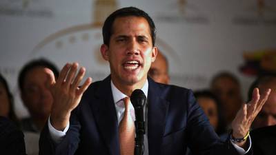 Guaidó denuncia “desmontaje” del Parlamento tras fallida rebelión militar