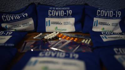 Continúa preparación y distribución de kits de medicamentos por Covid-19