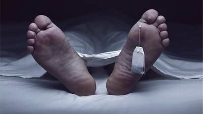 Un "muerto" vuelve a la vida en la mesa de autopsias