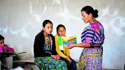 Cuatro idiomas mayas están en peligro de desaparecer
