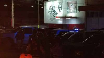 Diez muertos y cinco heridos tras el ataque a un bar del centro de México
