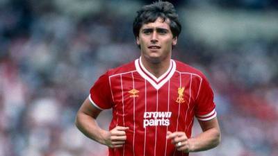 Fallece leyenda del Liverpool, Michael Robinson