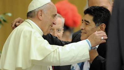 Papa Francisco y sus duras palabras para Diego Maradona