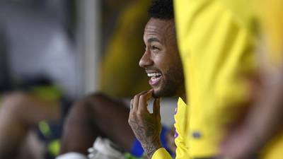 Perú derrota a Brasil y Neymar hace una &#34;graciosa&#34; trampa