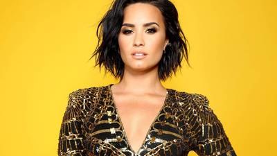 Demi Lovato aparece con nuevo look y fans aseguran que "parece hombre"