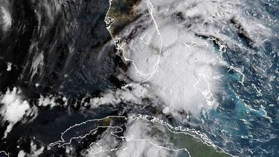 La tormenta tropical gordon se fortalece y se acerca a Estados Unidos