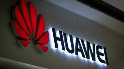 Trump amenaza con no compartir información con aliados relacionados con Huawei