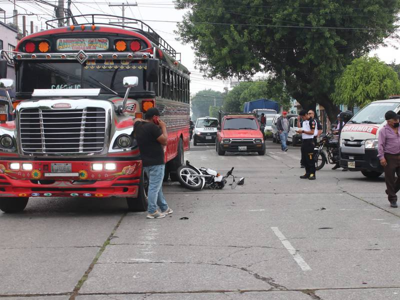 Buses protagonizan accidentes en la capital