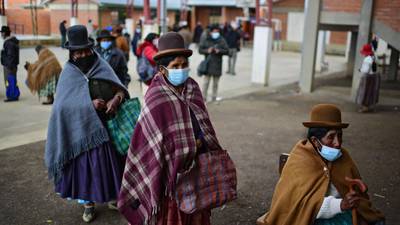 Bolivia celebra elecciones, a casi un año de la renuncia de Evo Morales